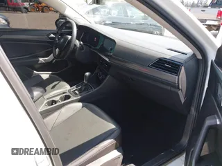 2019 Volkswagen Jetta SEL z VIN 3VWE57BU1KM111170, wystawiony jako IAAI lot #42179819 z przebiegiem 92 300 mil mil oraz . Historia ofert i sprzedaży dostępna na DreamBid. Obrazek 5.