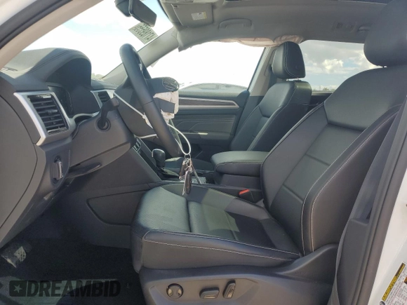 2023 Volkswagen Atlas SE with VIN 1V2JR2CA0PC549599, listed as a Copart auction lot 47189555 with 18,291 mi miles and Non repairable. Bid and sale history available at DreamBid. Image 7.