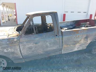 1988 Ford 1/2 Ton Trucks with VIN 1FTDF15N2JNB08408, listed as a IAAI auction lot 41697227 with 1 mi miles. Bid and sale history available at carsss.com. Image 6.
