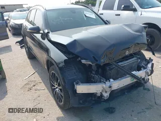 2021 Mercedes-Benz GLC 300 с VIN W1N0G8DBXMV263653, выставлен на аукционе IAAI как лот 42276257 с пробегом 47 366 миль миль и . История ставок и продаж доступна на DreamBid. Изображение 1.
