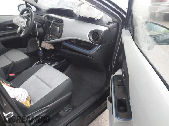 2012 Toyota Prius One with VIN JTDKDTB39C1021255, listed as a IAAI auction lot 42044059 with 190,989 mi miles. Bid and sale history available at carsss.com. Image 5.