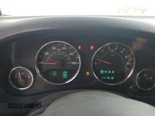 2012 Jeep Wrangler Unlimited Sahara z VIN 1C4HJWEG4CL159731, wystawiony jako Copart lot #59968695 z przebiegiem 111 918 mil mil oraz Szkoda całkowita • Salvage title. Historia ofert i sprzedaży dostępna na DreamBid. Obrazek 9.