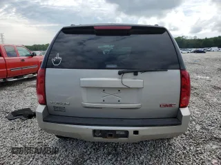 2007 GMC Yukon SLE w/3SA with VIN 1GKFC13C77J256366, listed as a Copart auction lot 72216464 with 197,660 mi miles and Salvage Title. Bid and sale history available at carsss.com. Image 6.