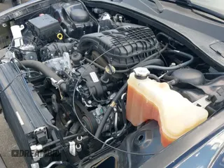 2019 Chrysler 300 S с VIN 2C3CCABG3KH566001, выставлен на аукционе IAAI как лот 41489388 с пробегом 84 442 миль миль и . История ставок и продаж доступна на DreamBid. Изображение 21.