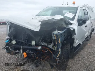 2024 Ford F-250 XL z VIN 1FT7X2BA9REC20703, wystawiony jako IAAI lot #42271124 z przebiegiem Nie podano mil oraz . Historia ofert i sprzedaży dostępna na DreamBid. Obrazek 6.