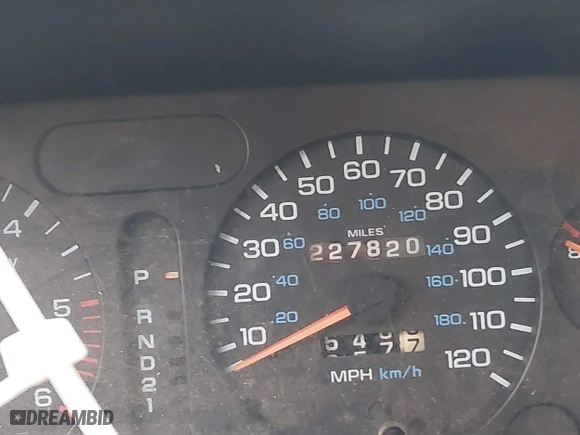 1996 Dodge Ram 1500 with VIN 3B7HC13Y6TG146713, listed as a IAAI auction lot 41192492 with 227,820 mi miles. Bid and sale history available at carsss.com. Image 15.