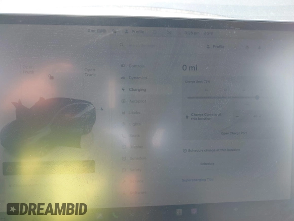 2024 Tesla Model Y Long Range z VIN 7SAYGDEE8RA262082, wystawiony jako IAAI lot #41834216 z przebiegiem 11 536 mil mil oraz . Historia ofert i sprzedaży dostępna na DreamBid. Obrazek 18.