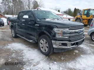 2018 Ford F-150 XL with VIN 1FTEW1EG2JFE53017, listed as a IAAI auction lot 41455711 with 121,526 mi miles. Bid and sale history available at carsss.com. Image 1.