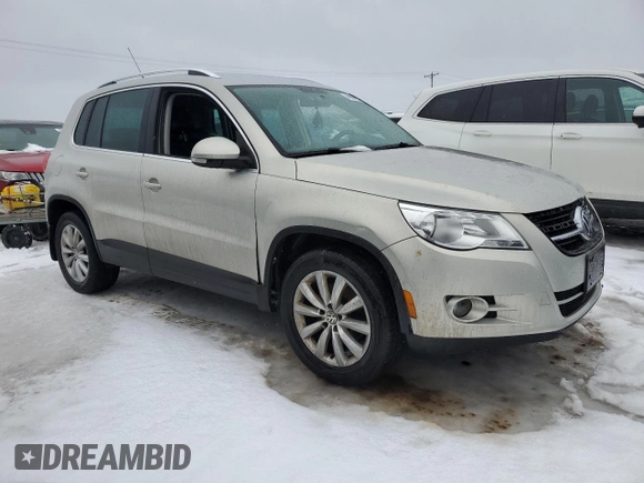2011 Volkswagen Tiguan SEL with VIN WVGBV7AX9BW505383, listed as a Copart auction lot 44889625 with Not Provided miles and Clean Title. Bid and sale history available at DreamBid. Image 4.