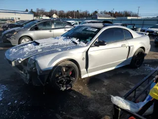 1999 Ford Mustang GT with VIN 1FAFP42X6XF159917, listed as a Copart auction lot 42371825 with 133,761 mi miles and Salvage Title. Bid and sale history available at carsss.com. Image 1.