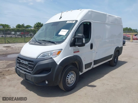 2025 Ram ProMaster Cargo Van Tradesman with VIN 3C6LRVCG2SE513485, listed as a IAAI auction lot 42070229 with 5,030 mi miles. Bid and sale history available at carsss.com. Image 2.