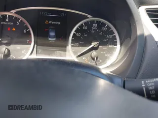 2017 Nissan Sentra SL с VIN 3N1AB7AP7HY335439, выставлен на аукционе IAAI как лот 42065436 с пробегом 122 500 миль миль и . История ставок и продаж доступна на DreamBid. Изображение 7.