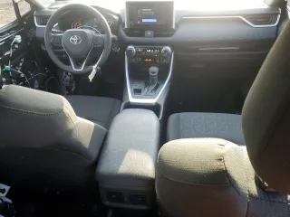 2024 Toyota RAV4 XLE with VIN 2T3P1RFV7RC411361, listed as a Copart auction lot 43698105 with 16,122 mi miles and Salvage Title. Bid and sale history available at DreamBid. Image 8.