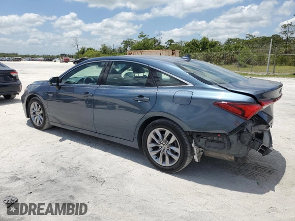 2021 Toyota Avalon Hybrid XLE z VIN 4T1AA1AB8MU007487, wystawiony jako Copart lot #57241445 z przebiegiem 63 154 mil mil oraz Nie do naprawy • Non repairable. Historia ofert i sprzedaży dostępna na DreamBid. Obrazek 2.