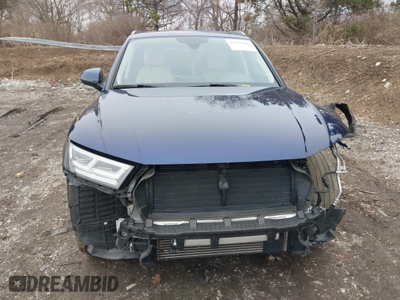2018 Audi Q5 Premium Plus with VIN WA1BNAFY6J2002090, listed as a IAAI auction lot 41653345 with 127,292 mi miles. Bid and sale history available at carsss.com. Image 13.