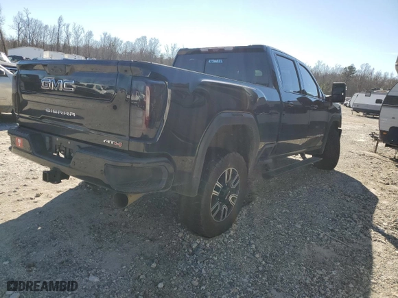 2021 GMC Sierra 2500HD AT4 with VIN 1GT49PEY6MF250229, listed as a Copart auction lot 89206225 with 77,462 mi miles and Salvage Title. Bid and sale history available at carsss.com. Image 3.