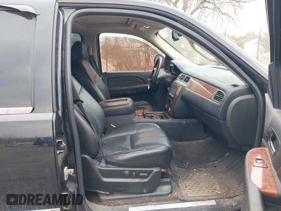 2007 Chevrolet Avalanche 3LT with VIN 3GNFK12337G268006, listed as a IAAI auction lot 41694824 with 225,952 mi miles and . Bid and sale history available at DreamBid. Image 5.