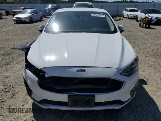 2020 Ford Fusion SE with VIN 3FA6P0LU0LR154013, listed as a Copart auction lot 54933055 with 122,197 mi miles and Salvage title. Bid and sale history available at DreamBid. Image 5.