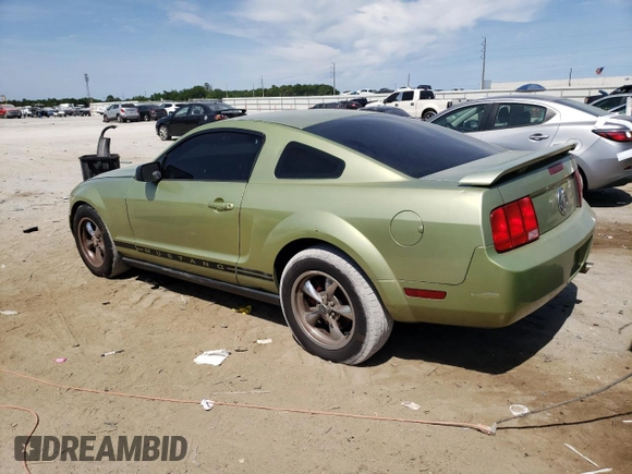 2005 Ford Mustang Deluxe with VIN 1ZVFT80N555143190, listed as a Copart auction lot 55550105 with 183,355 mi miles and Clean Title. Bid and sale history available at carsss.com. Image 2.