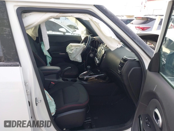 2016 Kia Soul + with VIN KNDJP3A56G7385318, listed as a IAAI auction lot 41067795 with 44,515 mi miles and . Bid and sale history available at DreamBid. Image 5.