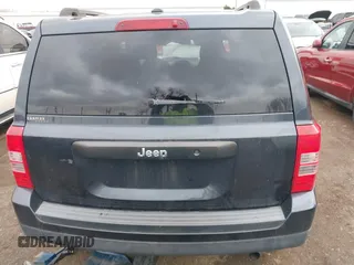 2016 Jeep Patriot Sport with VIN 1C4NJPBB8GD547837, listed as a IAAI auction lot 41556247 with 96,304 mi miles and . Bid and sale history available at carsss.com. Image 17.