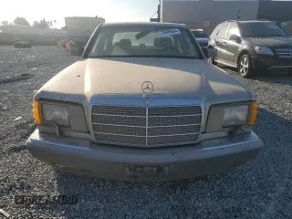 1991 Mercedes-Benz 420 with VIN WDBCA35E2MA603305, listed as a Copart auction lot 78405804 with 181,709 mi miles and Clean Title. Bid and sale history available at carsss.com. Image 5.