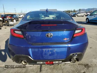 2024 Toyota 86 Premium with VIN JF1ZNBE16R8757351, listed as a Copart auction lot 49663995 with 11,069 mi miles and Salvage Title. Bid and sale history available at DreamBid. Image 6.