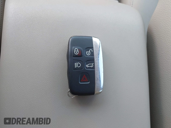 2016 Land Rover LR4 HSE z VIN SALAG2V66GA780737, wystawiony jako IAAI lot #41706661 z przebiegiem 98 555 mil mil oraz . Historia ofert i sprzedaży dostępna na DreamBid. Obrazek 11.