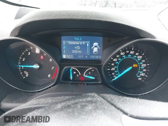 2013 Ford Escape SE with VIN 1FMCU9G93DUA17816, listed as a IAAI auction lot 41688140 with 129,738 mi miles. Bid and sale history available at carsss.com. Image 7.
