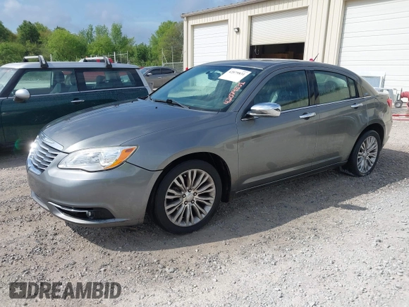2012 Chrysler 200 Limited with VIN 1C3CCBCB4CN304232, listed as a IAAI auction lot 42079831 with 154,222 mi miles. Bid and sale history available at carsss.com. Image 2.