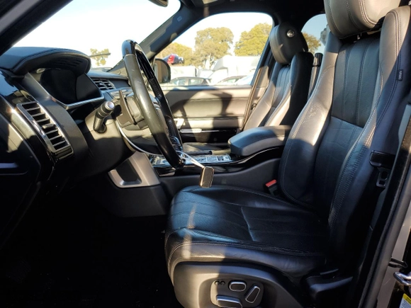 2015 Land Rover Range Rover HSE with VIN SALGS2VF8FA204218, listed as a Copart auction lot 43809975 with 126322 miles and Salvage Title. Bid and sale history available at carsss.com. Image 7.