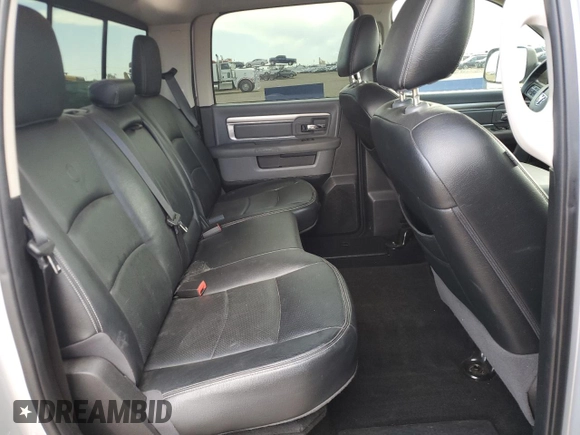 2015 Ram 1500 Outdoorsman z VIN 1C6RR6LT2FS692725, wystawiony jako Copart lot #55137515 z przebiegiem 148 400 mil mil oraz Szkoda całkowita • Salvage title. Historia ofert i sprzedaży dostępna na DreamBid. Obrazek 10.