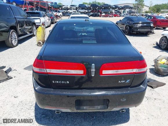 2011 Lincoln MKZ with VIN 3LNHL2GC9BR763431, listed as a IAAI auction lot 42037377 with 331,415 mi miles. Bid and sale history available at carsss.com. Image 16.