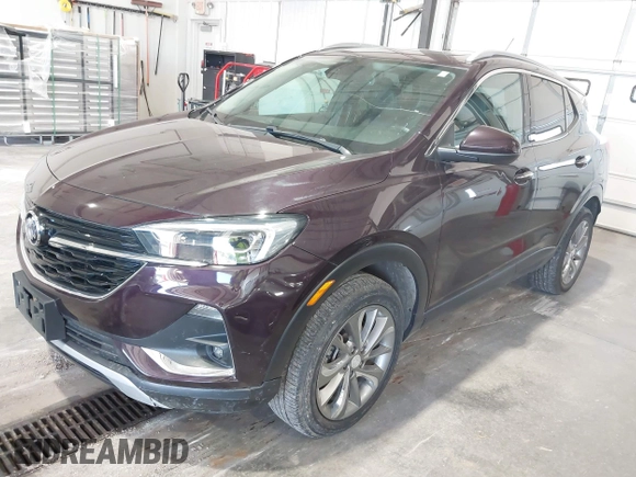 2021 Buick Encore GX Essence z VIN KL4MMGSL1MB150807, wystawiony jako IAAI lot #42650838 z przebiegiem 46 076 mil mil oraz . Historia ofert i sprzedaży dostępna na DreamBid. Obrazek 17.
