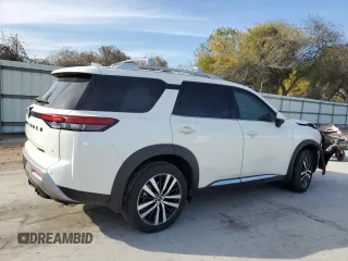 2024 Nissan Pathfinder Platinum with VIN 5N1DR3DG8RC273758, listed as a Copart auction lot 86191004 with 3,897 mi miles and Salvage Title. Bid and sale history available at carsss.com. Image 3.