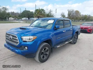 2017 Toyota Tacoma SR5 with VIN 5TFAZ5CN8HX036312, listed as a IAAI auction lot 41606318 with 63,349 mi miles. Bid and sale history available at carsss.com. Image 17.