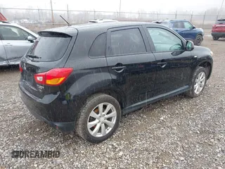 2015 Mitsubishi Outlander Sport 2.4 ES with VIN 4A4AR3AW8FE035324, listed as a IAAI auction lot 41802235 with 161,600 mi miles. Bid and sale history available at carsss.com. Image 4.