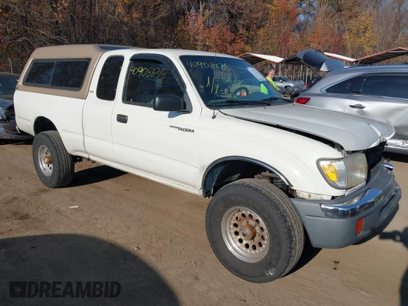 1998 Toyota Tacoma with VIN 4TAWN72N3WZ103586, listed as a IAAI auction lot 40908635 with 197,024 mi miles and . Bid and sale history available at DreamBid. Image 1.