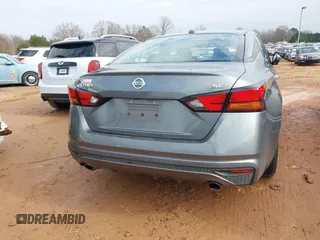 2019 Nissan Altima 2.5 SL with VIN 1N4BL4EV8KC205391, listed as a IAAI auction lot 41217649 with 80,748 mi miles. Bid and sale history available at carsss.com. Image 17.