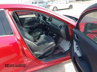 2017 Mazda Mazda6 Touring with VIN JM1GL1V51H1113476, listed as a IAAI auction lot 41928541 with 1 mi miles. Bid and sale history available at carsss.com. Image 5.