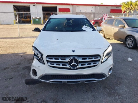 2019 Mercedes-Benz GLA with VIN WDCTG4EB1KJ551894, listed as a IAAI auction lot 41807453 with 81,606 mi miles. Bid and sale history available at carsss.com. Image 6.