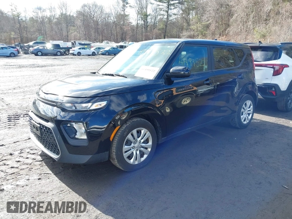 2020 Kia Soul LX with VIN KNDJ23AU8L7091578, listed as a IAAI auction lot 41499522 with 106,823 mi miles. Bid and sale history available at carsss.com. Image 17.