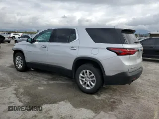 2022 Chevrolet Traverse LS with VIN 1GNEVFKWXNJ133045, listed as a Copart auction lot 45337934 with 40,186 mi miles. Bid and sale history available at carsss.com. Image 2.