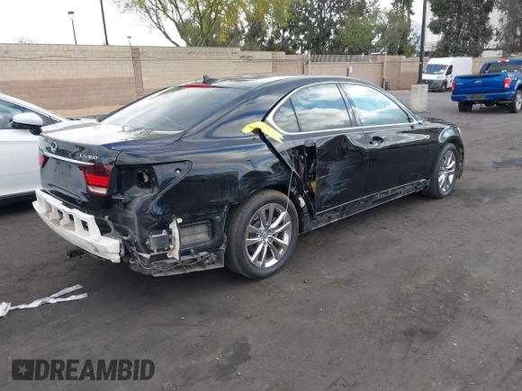 2013 Lexus LS 460 с VIN JTHBL5EF4D5119770, выставлен на аукционе IAAI как лот 42249648 с пробегом 130 460 миль миль и . История ставок и продаж доступна на DreamBid. Изображение 4.