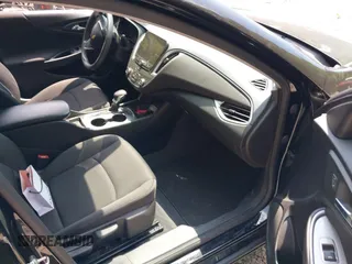 2022 Chevrolet Malibu LS with VIN 1G1ZB5ST4NF189061, listed as a IAAI auction lot 39868574 with 30,417 mi miles and . Bid and sale history available at DreamBid. Image 5.
