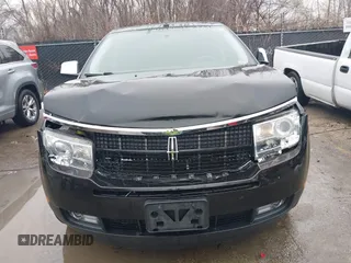 2010 Lincoln MKX with VIN 2LMDJ8JC2ABJ09727, listed as a IAAI auction lot 41441496 with 111,720 mi miles. Bid and sale history available at carsss.com. Image 6.