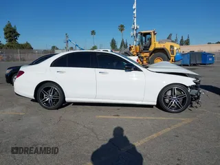 2020 Mercedes-Benz E-Class E 350 with VIN WDDZF8DB2LA714457, listed as a IAAI auction lot 41756153 with 1 mi miles. Bid and sale history available at carsss.com. Image 12.