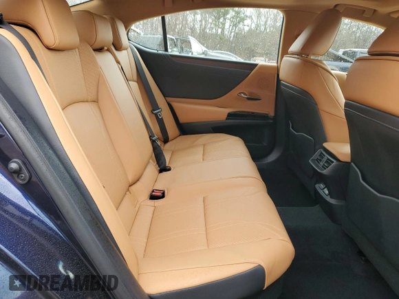 2024 Lexus ES 300h Luxury with VIN 58AEA1C16RU054104, listed as a Copart auction lot 43981705 with 9,196 mi miles and Salvage title. Bid and sale history available at DreamBid. Image 10.