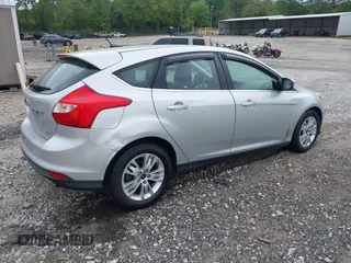 2012 Ford Focus SEL with VIN 1FAHP3M24CL371862, listed as a IAAI auction lot 42105522 with 155,245 mi miles. Bid and sale history available at carsss.com. Image 4.