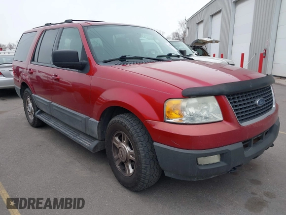 2004 Ford Expedition XLT with VIN 1FMPU16W54LB57799, listed as a IAAI auction lot 41538969 with 289,424 mi miles. Bid and sale history available at carsss.com. Image 1.